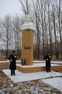 В Северодвинске в 1970 году установлен бюст отважного комсорга на улице, носящей его имя.